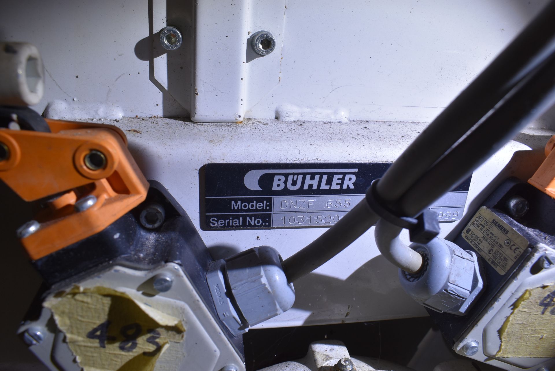 Buhler DNZF 655 HAMMER MILL, serial no. 10315201, year of manufacture 1999, with ABB 30kW electric - Image 6 of 9