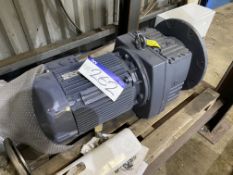 SEW-Eurodrive RF107 DV160L4 15kW Geared Electric Motor, 36rpm (understood to be unused), with 70mm