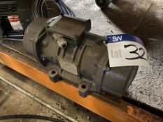 Vivtec MVSI 3/1810-S90 Vibratory Motor (understood to be unused) Lot located at the Gold Line