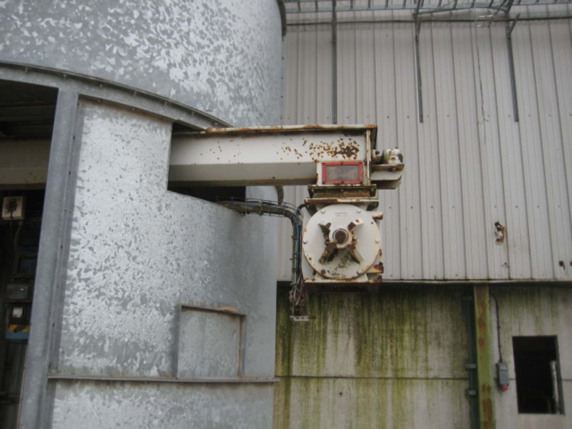 Galvanised Dust Storage Silo, constructed from smooth flanged panels, silo approx. 4.0m dia, for - Image 10 of 10