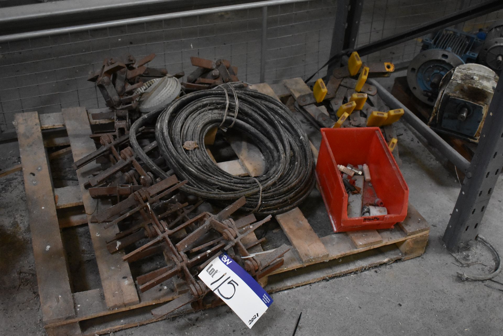 Assorted Equipment, on pallet including chain and flight (Offered for sale on behalf of Jas - Image 2 of 2