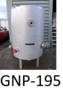 Kingspan 1000L 316 Stainless Steel Tank, with two heating elements, loading free of charge - yes,