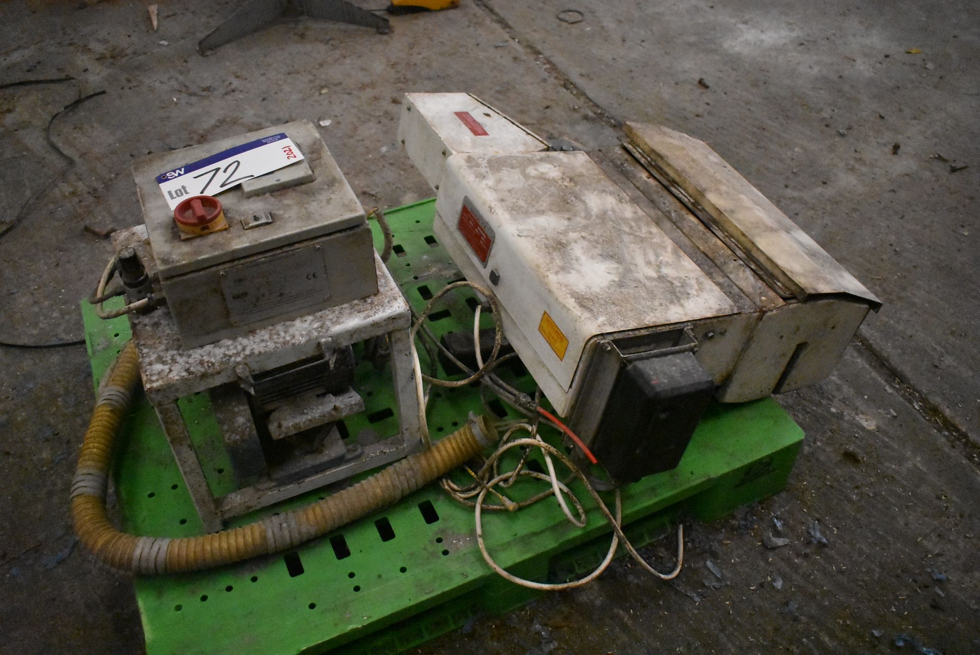 Fischbein-Saxon 5 HOT AIR CONTINUOUS HEAT SEALER, serial no. 51191-1, 240V, with equipment on pallet - Image 2 of 3