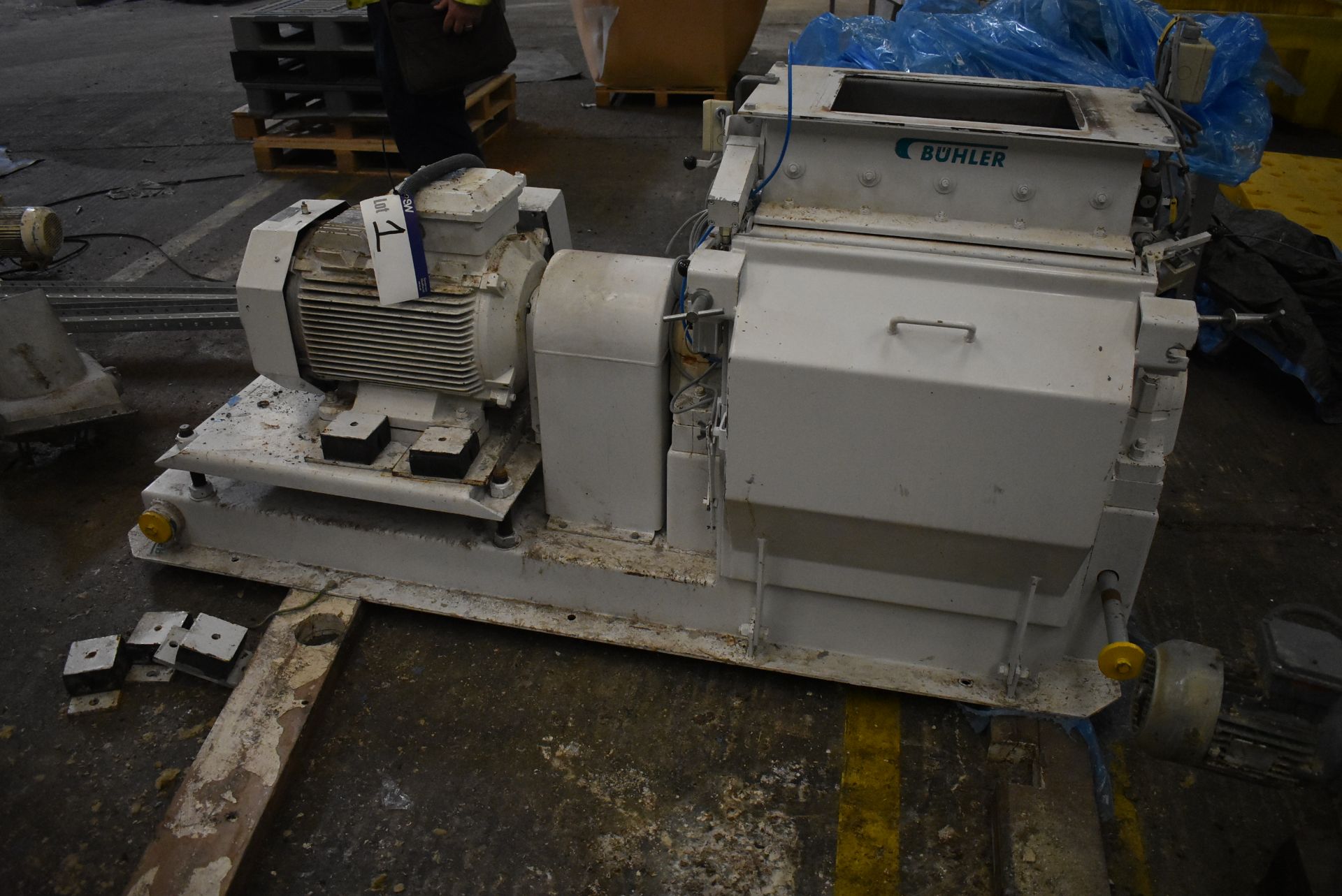 Buhler DNZF 655 HAMMER MILL, serial no. 10315201, year of manufacture 1999, with ABB 30kW electric - Image 4 of 9