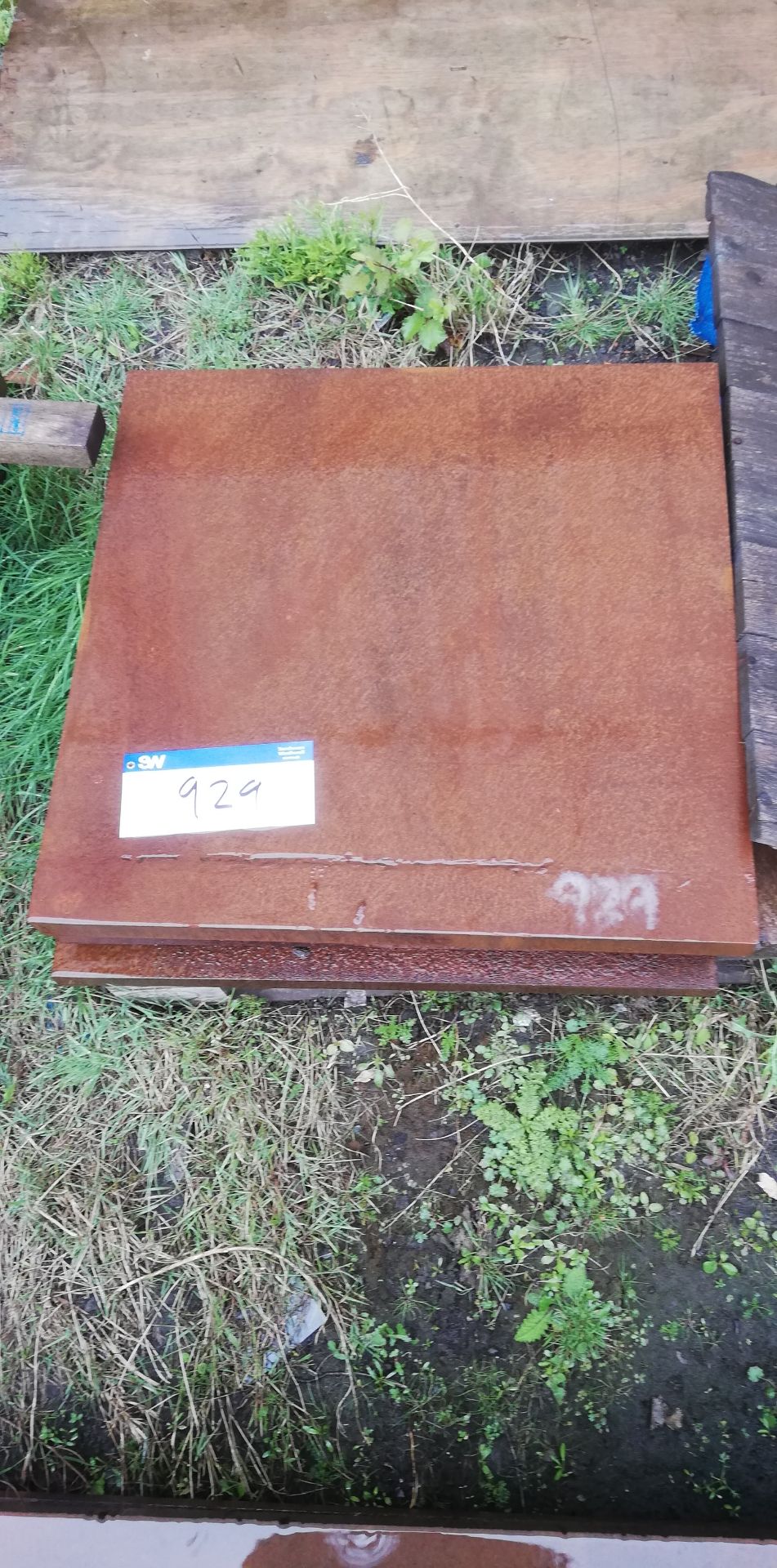 Four Steel Plates, each approx. 750mm x 750mm x 50