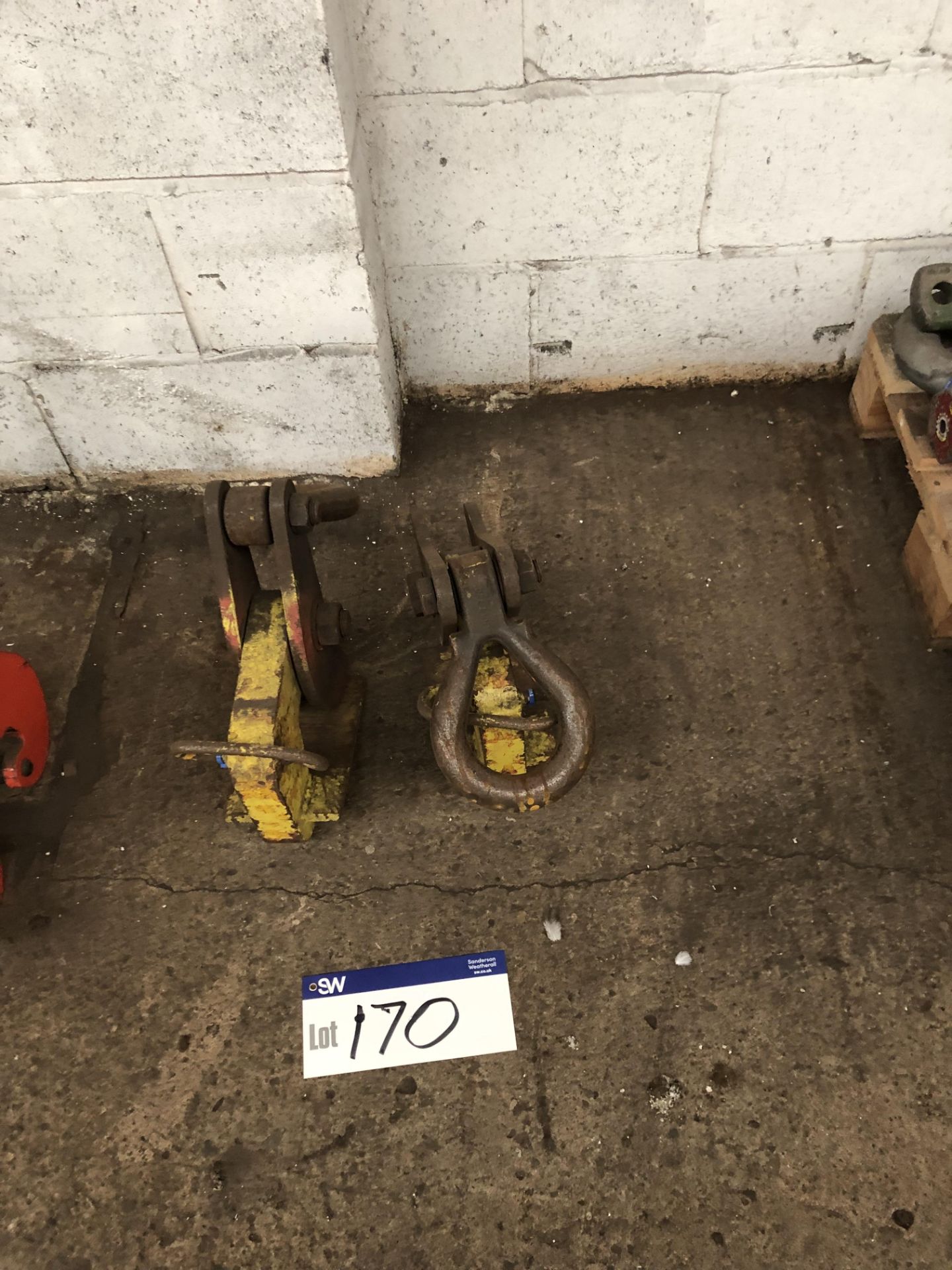 Two Plate Lifting Clamps