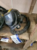 Esab G-40 Air Welding Mask, with battery and charg
