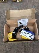 Two CamLock CH/HH 2000kg Plate Lifting Clamps (New