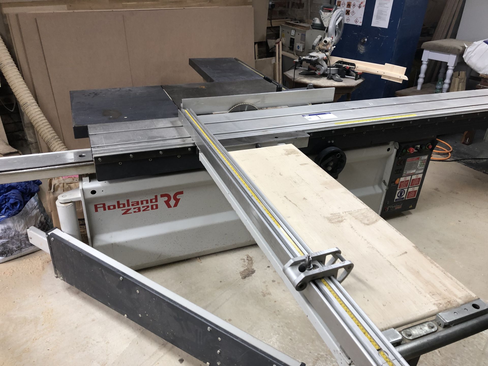 Robland Z320 Panel Saw c/w Sliding Table Extension, serial no. 20004578, year of manufacture 2000 - Image 3 of 3