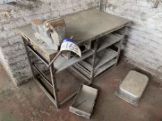 Steel Framed Bench, approx. 1.25m x 700mm fitted bench vicePlease read the following important