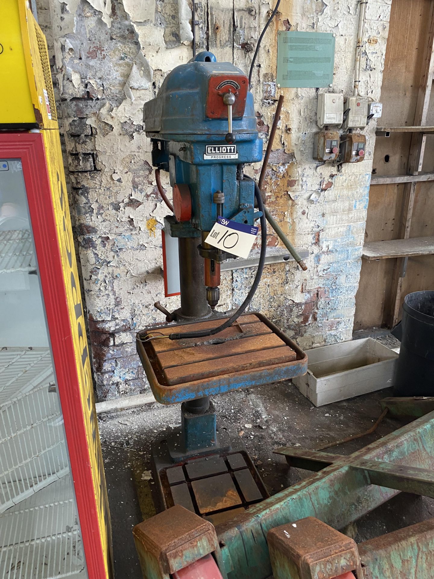 Elliott Progress 3A Pillar Drill, serial no. 25664 623, approx. 500mm swingPlease read the following