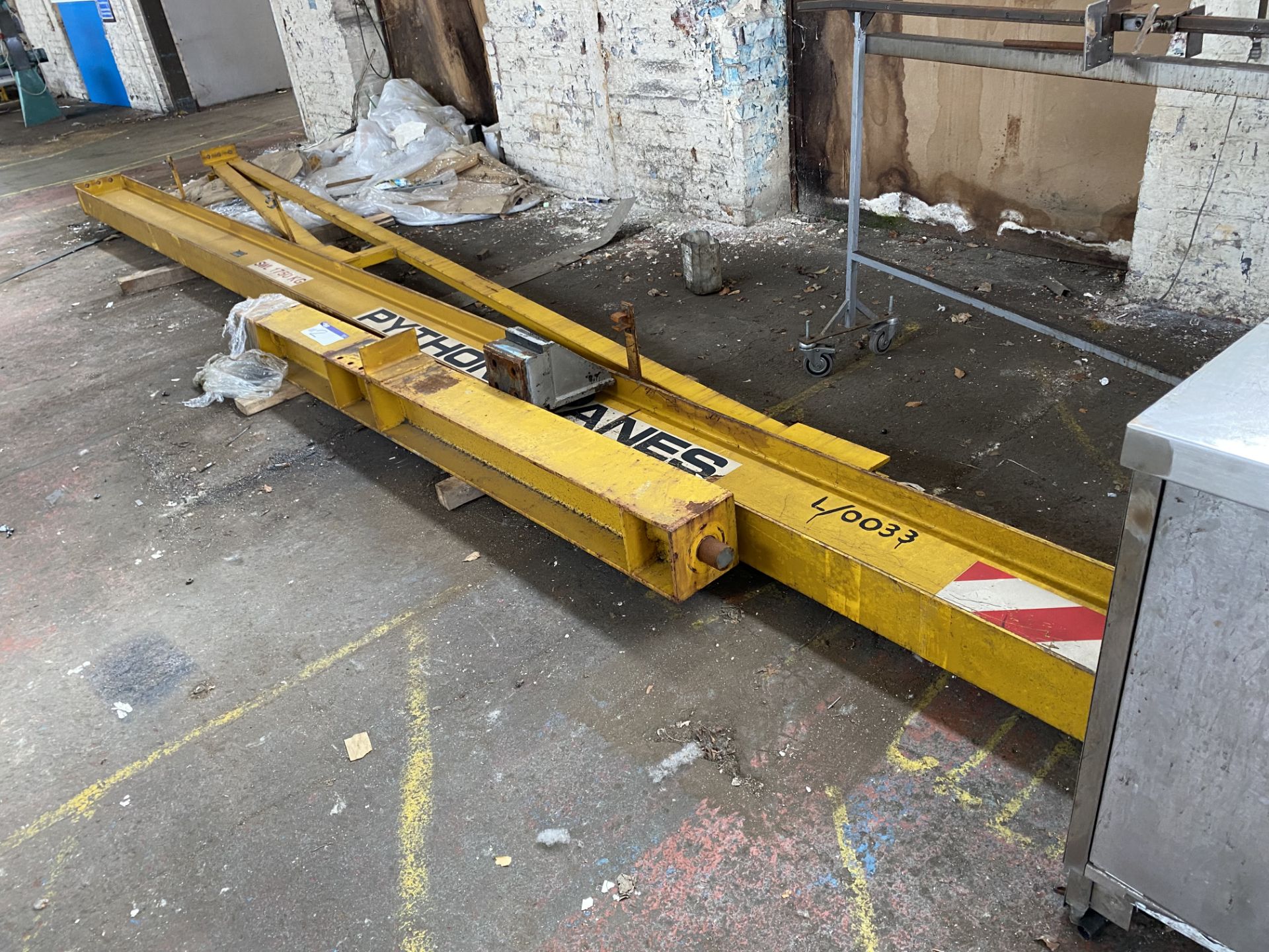 Python 1750kg SWING ARM JIB CRANE, serial no. 6529.IT1, swing approx. 6.8m (only one swing support - Image 2 of 4