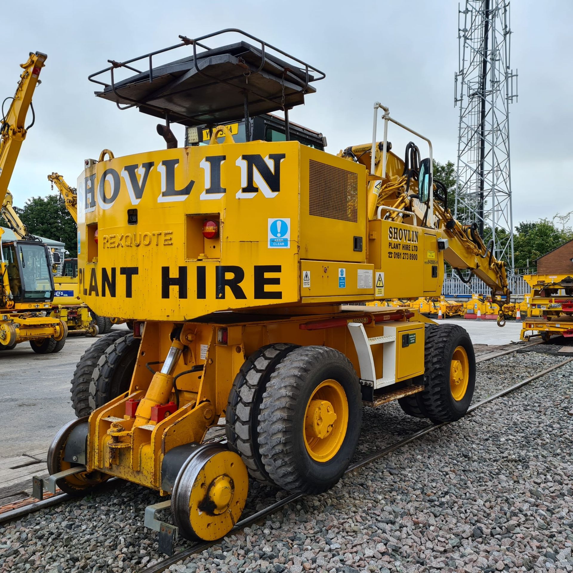 Rexquote Case 988 21T ROAD RAIL EXCAVATOR, serial no. CGG0231287, plant no. Y42, year of manufacture - Image 4 of 12