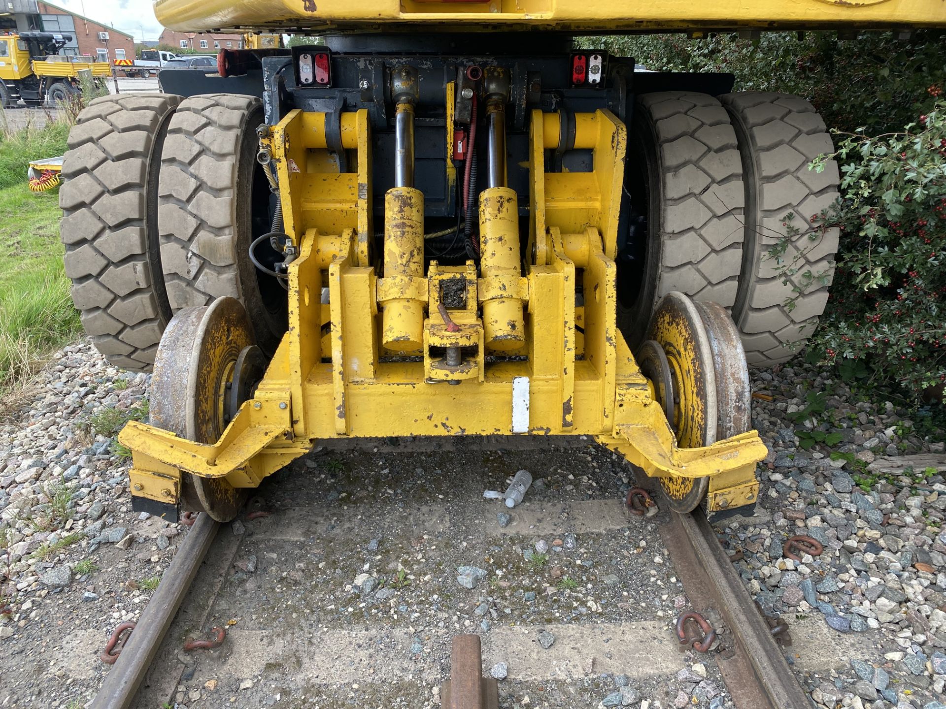 Komatsu PW250 Mega Railer 22T EXCAVATOR, serial no. K35199, plant no. 5220, year of manufacture - Image 7 of 20