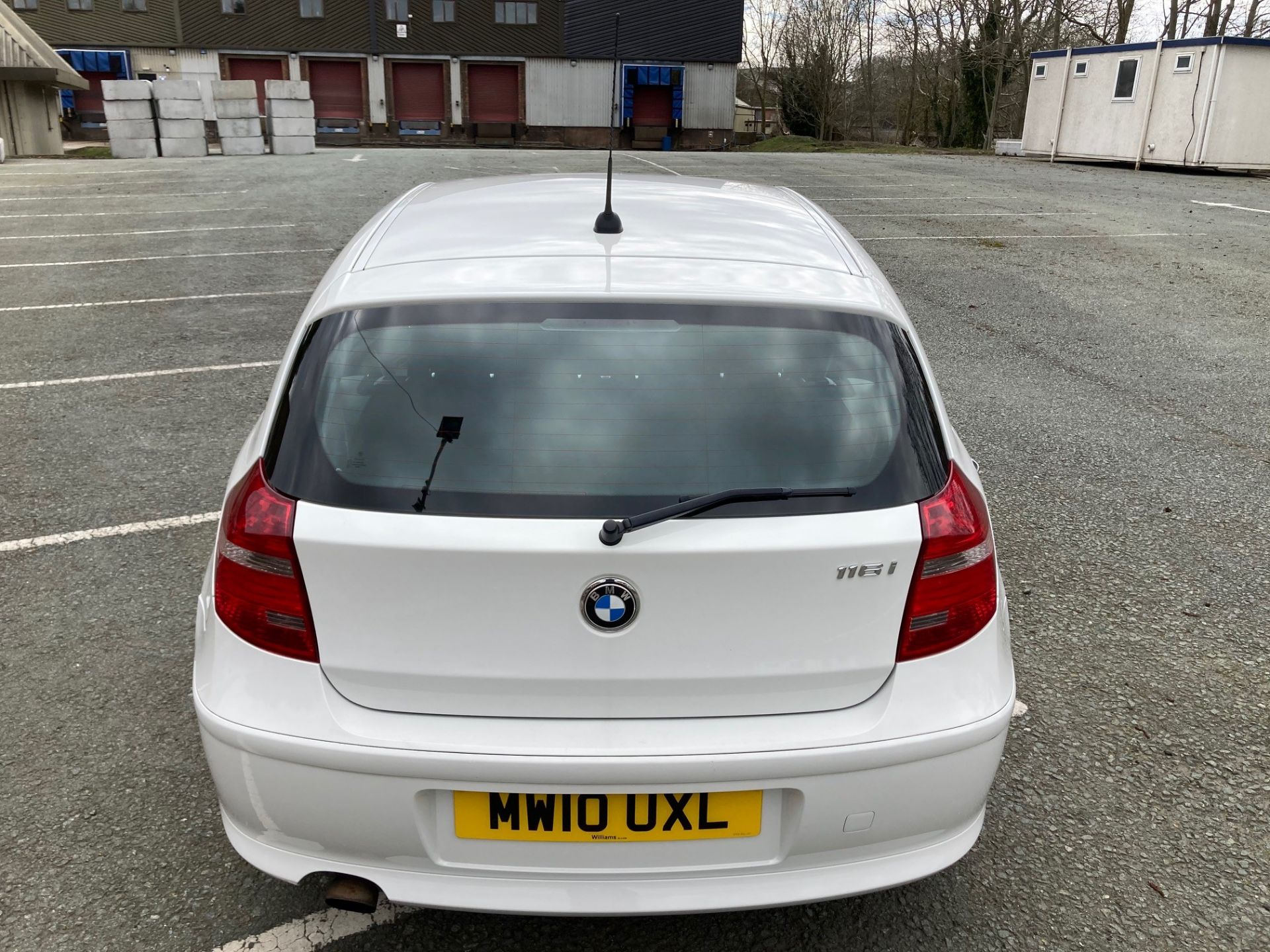 BMW 1 Series Petrol Hatchback, registration no. MW - Image 7 of 18