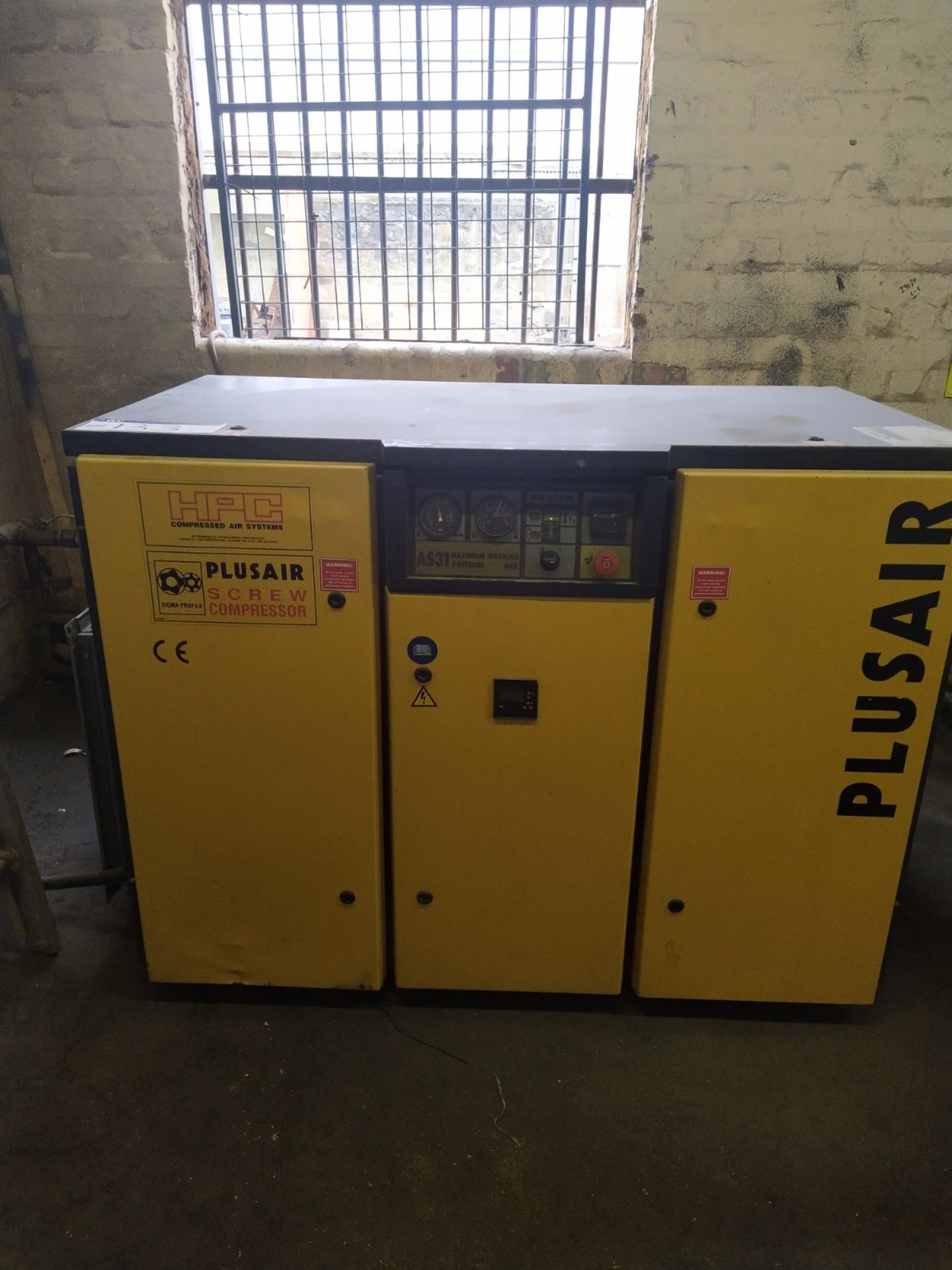 Plusair Screw Compressor, free loading onto purchasers transport - Yes, itemitem located at