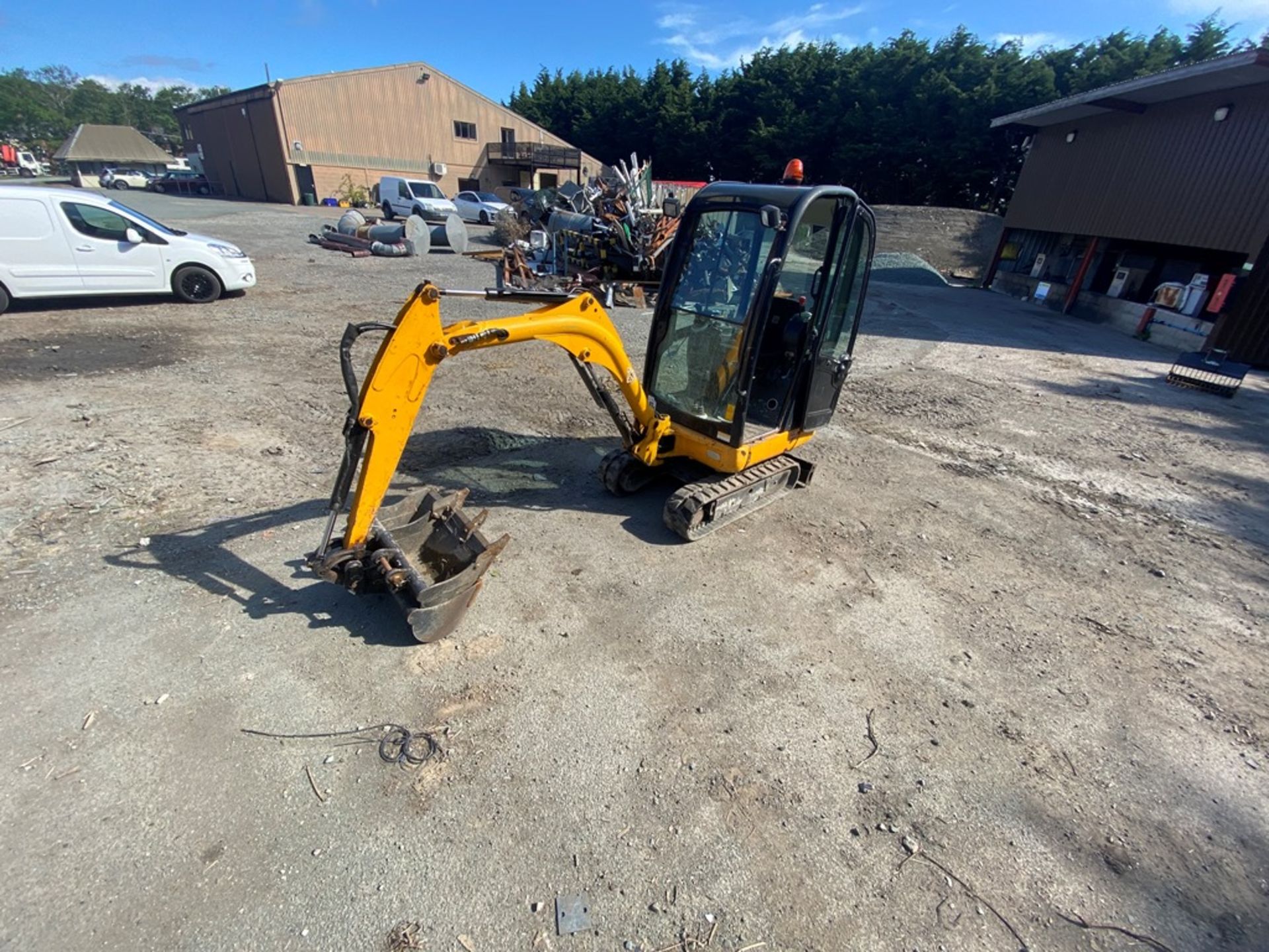 JCB 1506kg Tracked Mini Excavator, vin no. JCB08016P01794962, year of manufacture 2012, 14.7kW, - Image 10 of 15