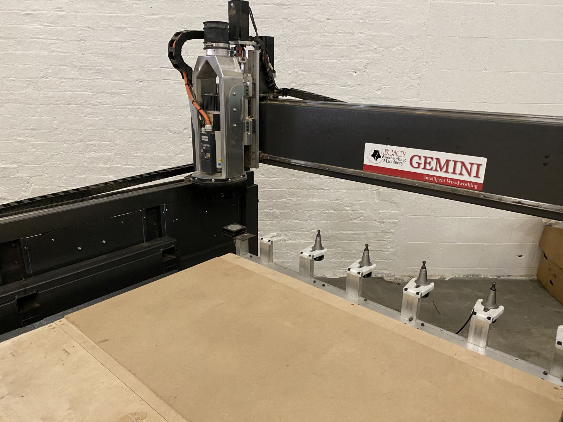 Legacy Gemini CNC Router, with six station tool ch - Image 3 of 16