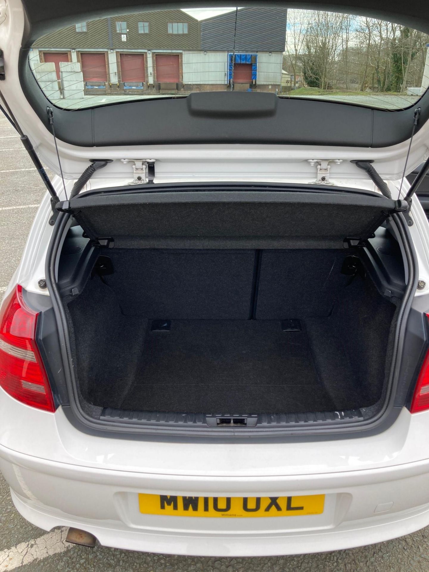 BMW 1 Series Petrol Hatchback, registration no. MW - Image 16 of 18