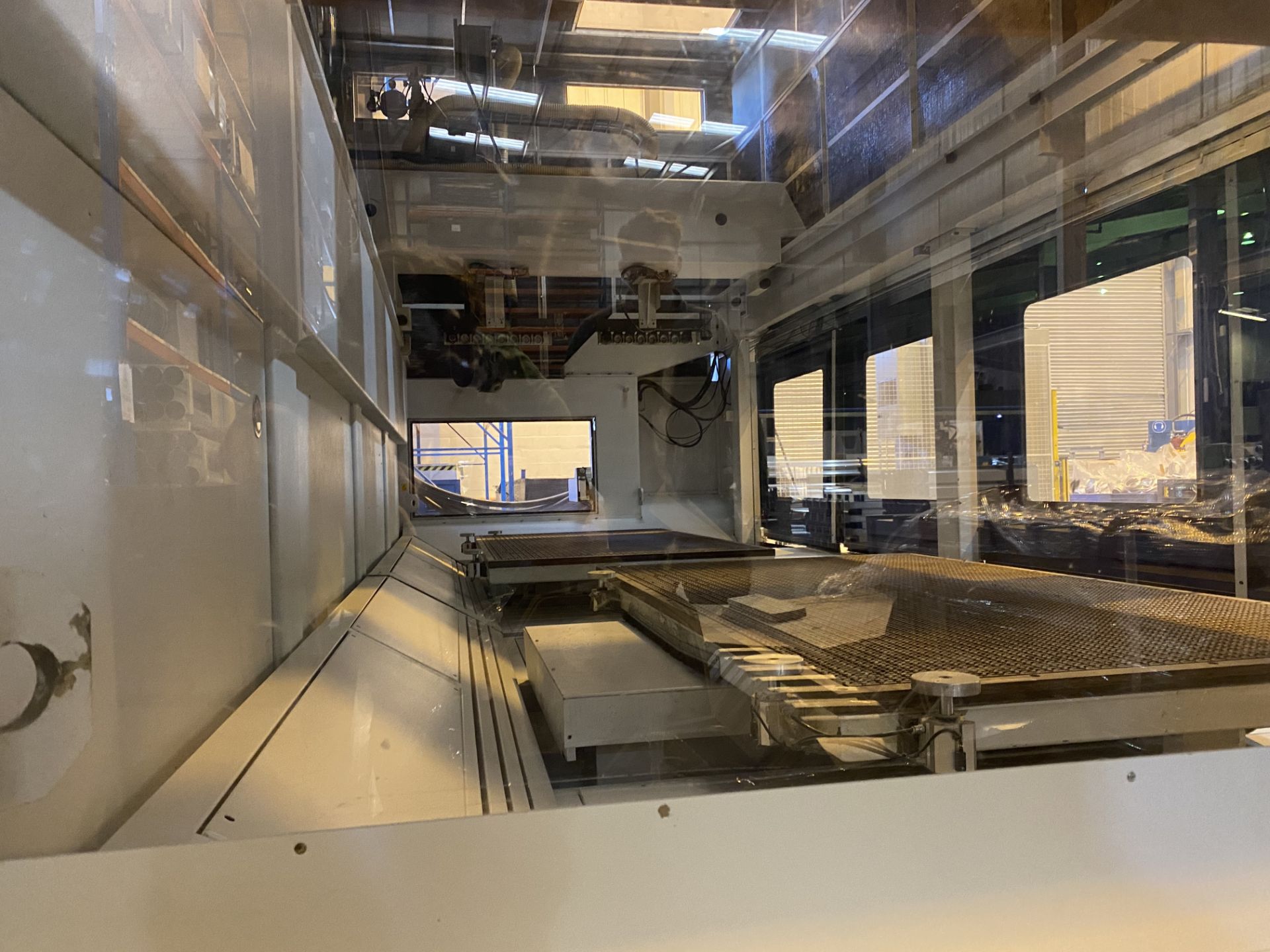 CMS Ares 60-18-APC-PX5 Five Axis Twin Table CNC Machining Centre, serial no. 3952, year of - Image 10 of 21