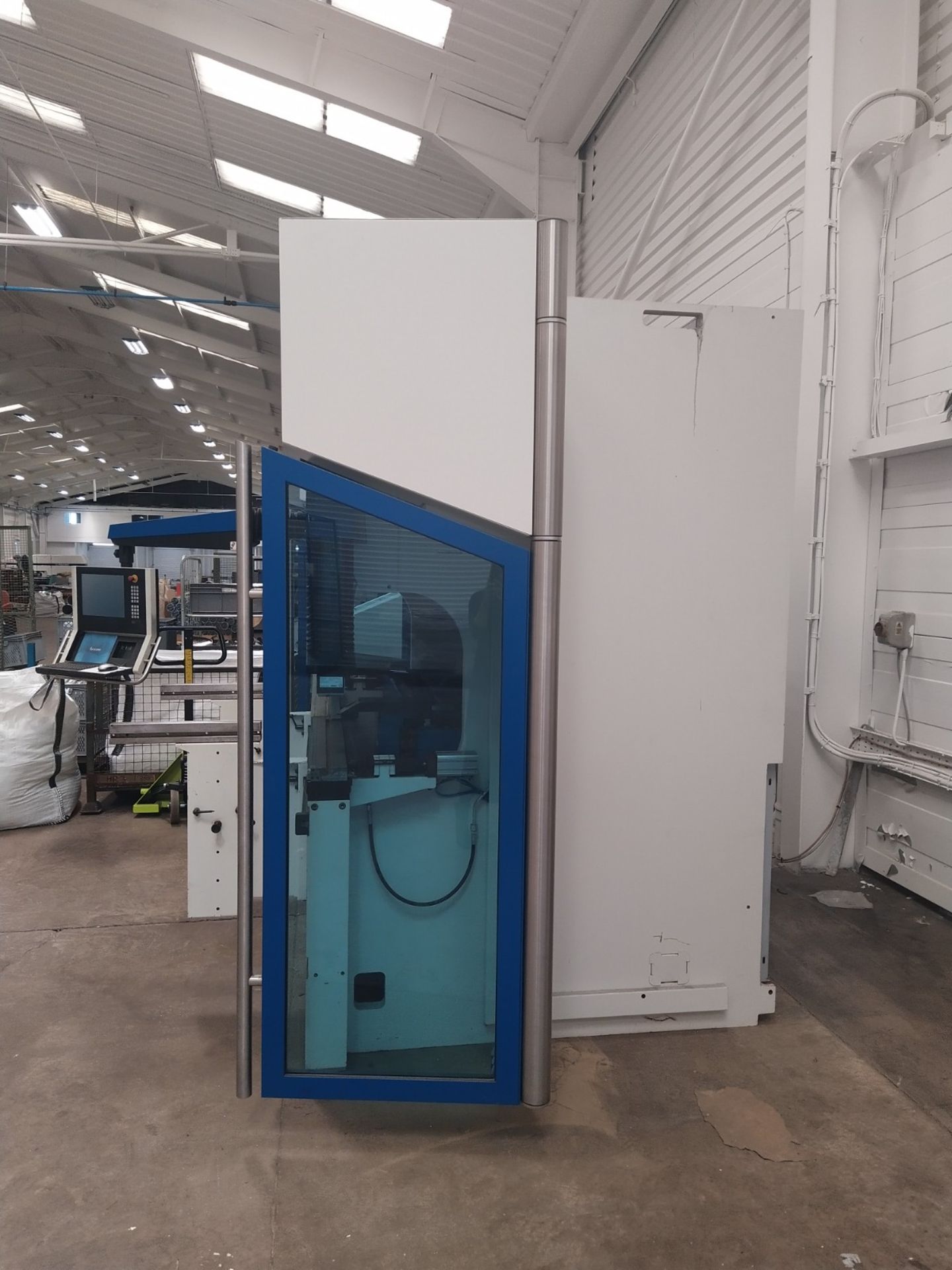 Trumpf 5085 2.2m Press Brake, free loading onto purchasers transport - Yes, item located at - Image 7 of 7