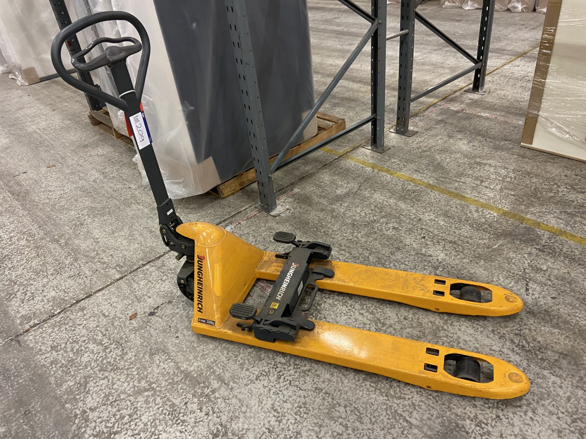 Jungheinrich Hand hydraulic pallet truck 2200kg capacityPlease read the following important notes:-