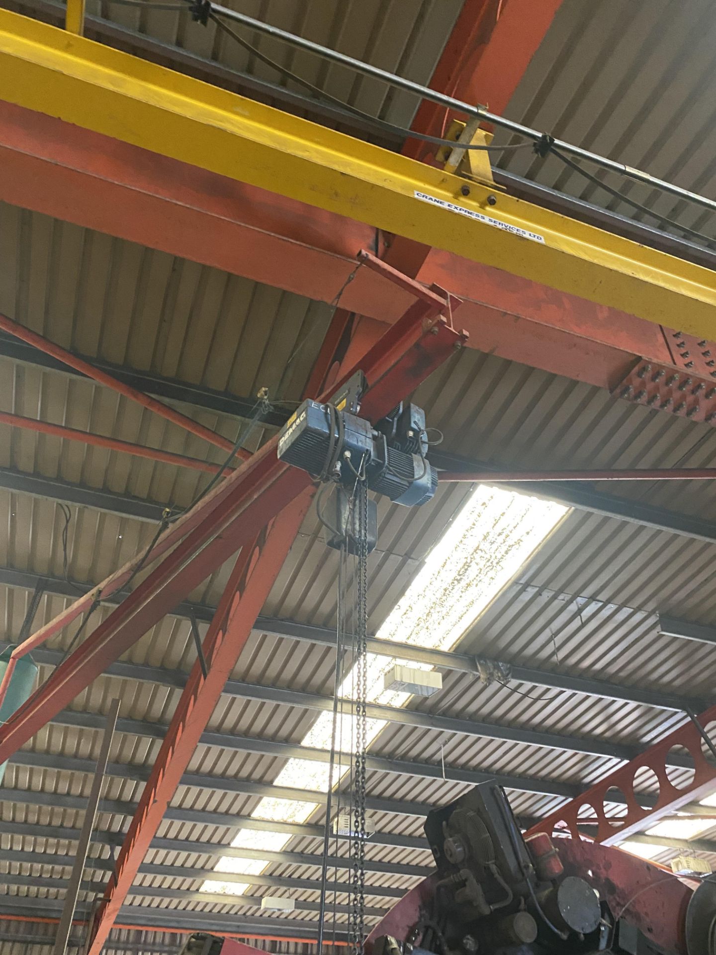 500kg SWL FREE STANDING PILLAR JIB SWING CRANE, serial no. C25599-03, approx. 4m wide and approx. 6m - Image 3 of 5