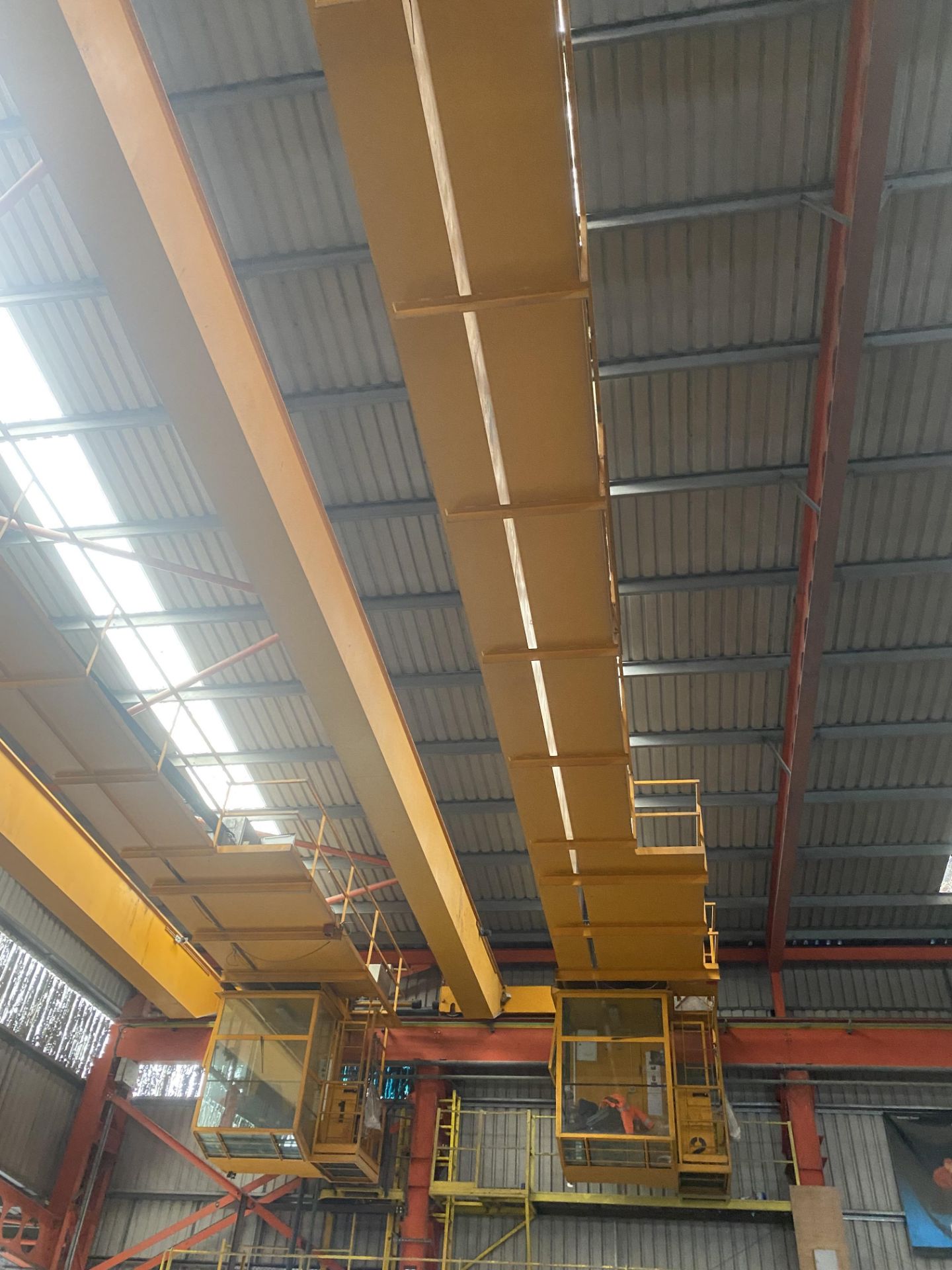 Demag 15T + 15T SWL TWIN GIRDER TRAVELLING OVERHEAD CRANE, serial no. 489487 03 approx. 19m span ( - Image 3 of 5