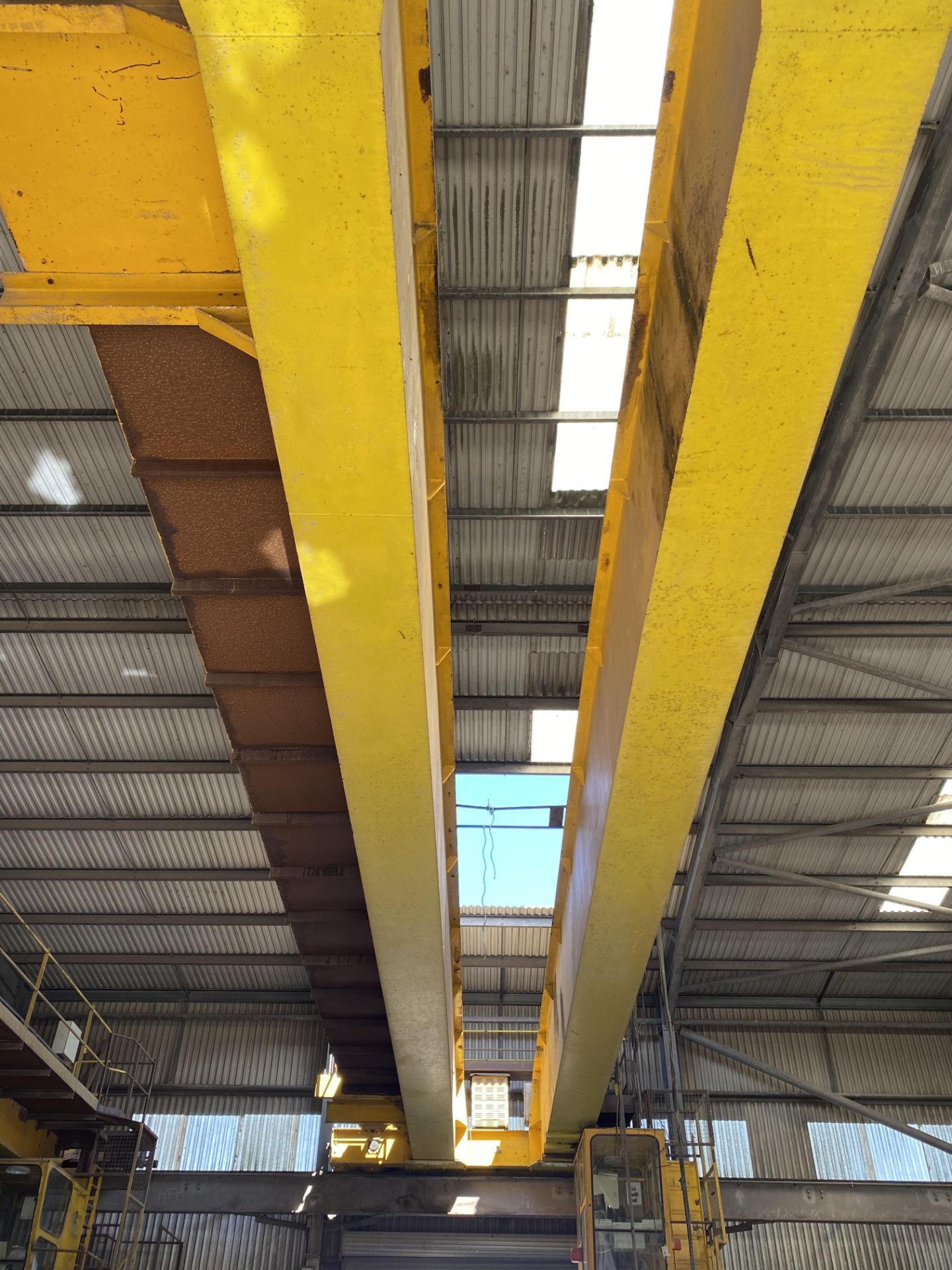 2 x 16,000kg SWL TWIN GIRDER TRAVELLING OVERHEAD CRANE, serial no. AP108 (incomplete, no carriages - Image 3 of 6