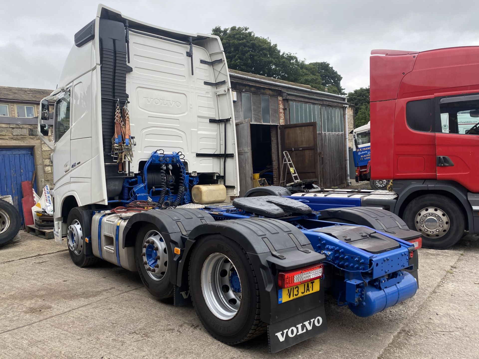 Volvo FH V4 460 GTXL 6X2 TRACTOR UNIT, registration no. PG15 FKK, date first registered 01/05/ - Image 5 of 17