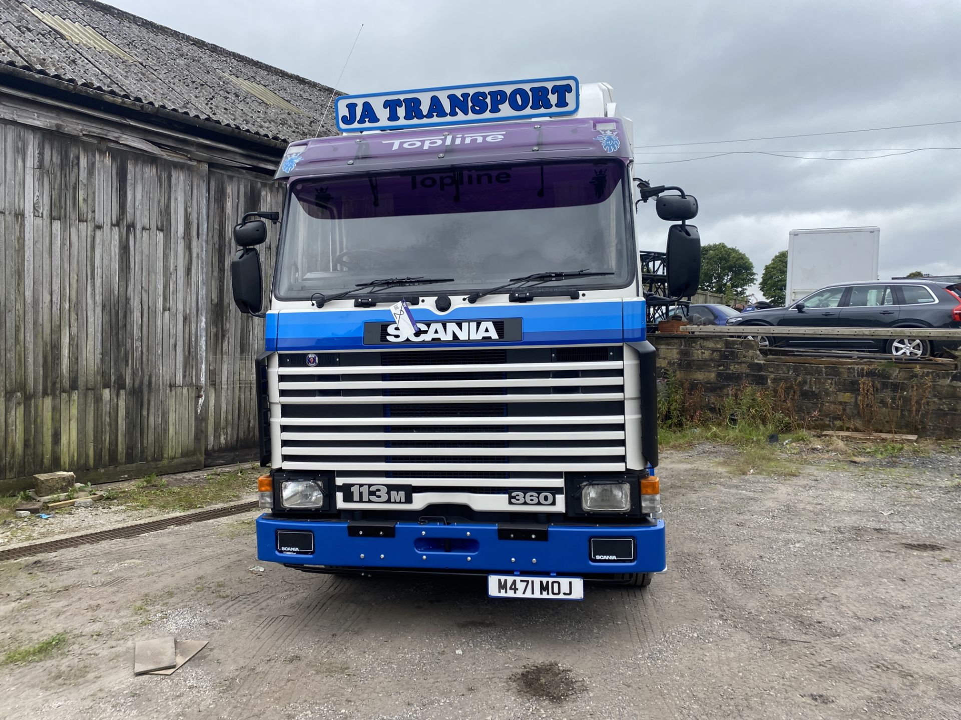 Scania 113M360 4X2 TRACTOR UNIT, registration no. M471 MOJ, date first registered 06/10/1994, - Image 6 of 19