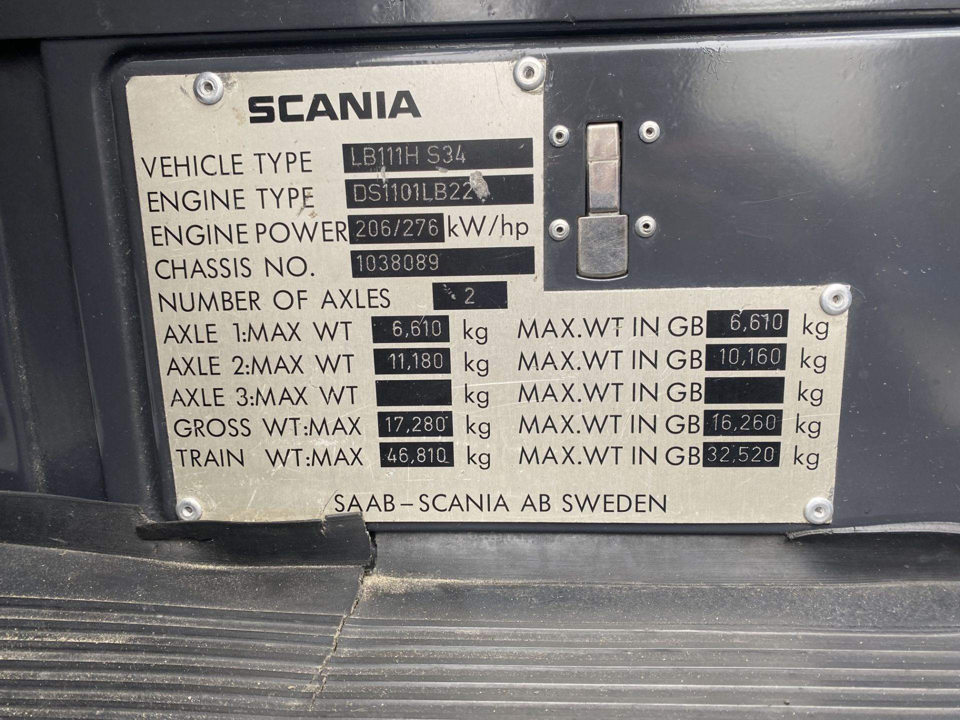 Scania 111 4X2 TRACTOR UNIT, registration no. JSJ 639W, date first registered 01/09/1980, fully - Image 18 of 29