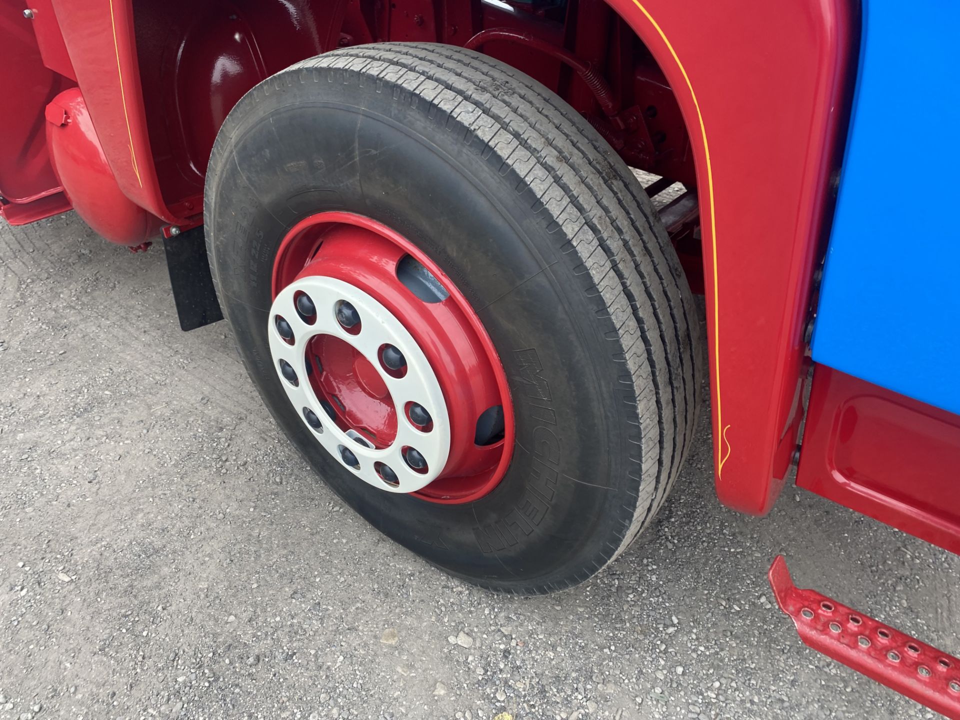 Scania 111 4X2 TRACTOR UNIT, registration no. JSJ 639W, date first registered 01/09/1980, fully - Image 12 of 29