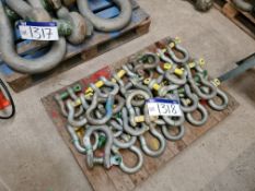 Quantity of Shackles, as set out on pallet, SWL 12 tonPlease read the following important