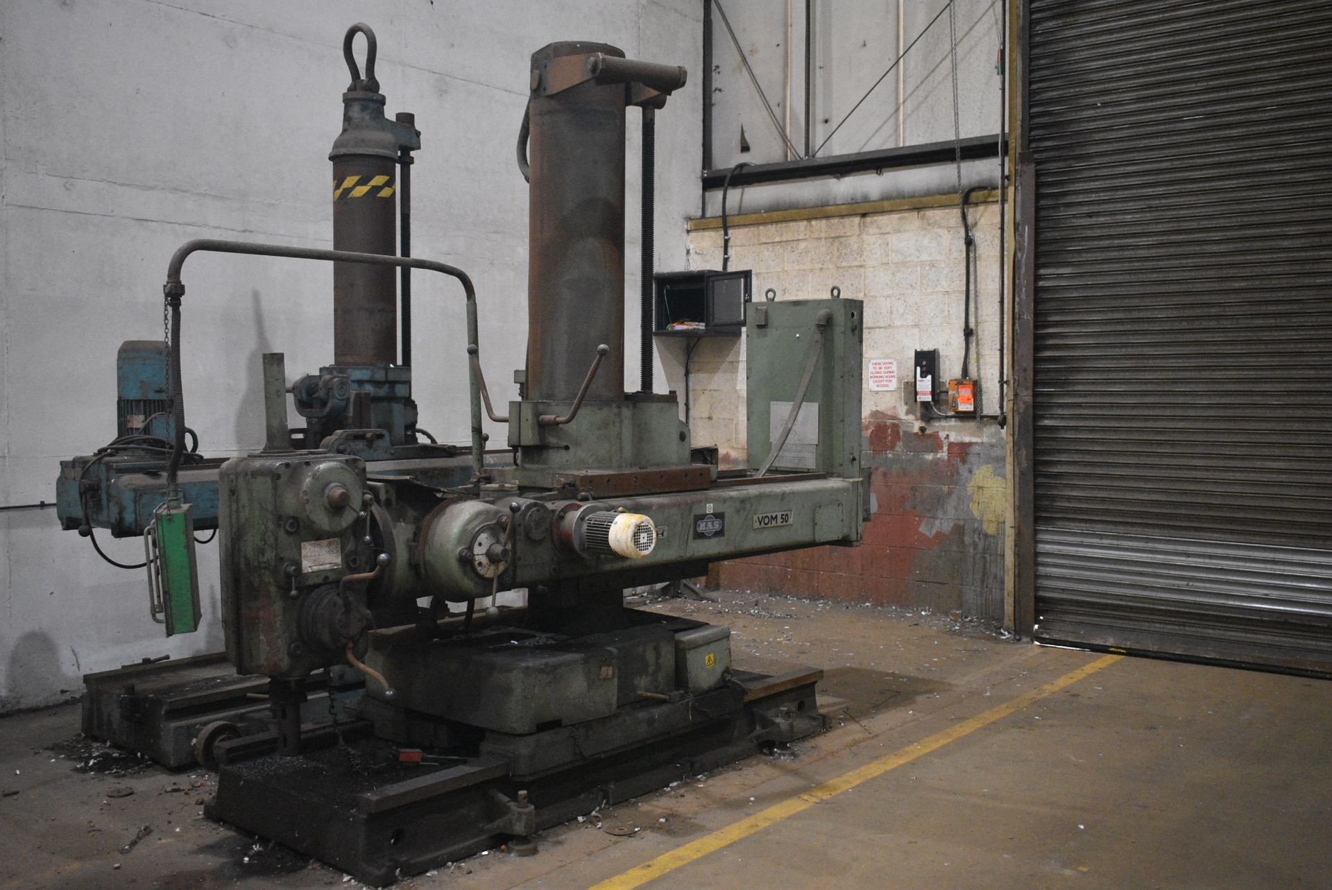 Kosovit VOM50 Radial Arm Drill, serial no. 150280372 (not in use)Please read the following important - Image 2 of 9