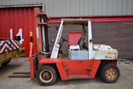 Nissan 85ZDF05A50U 5000kg cap. Diesel Fork Lift Truck, chassis no. DF05E002202, year of