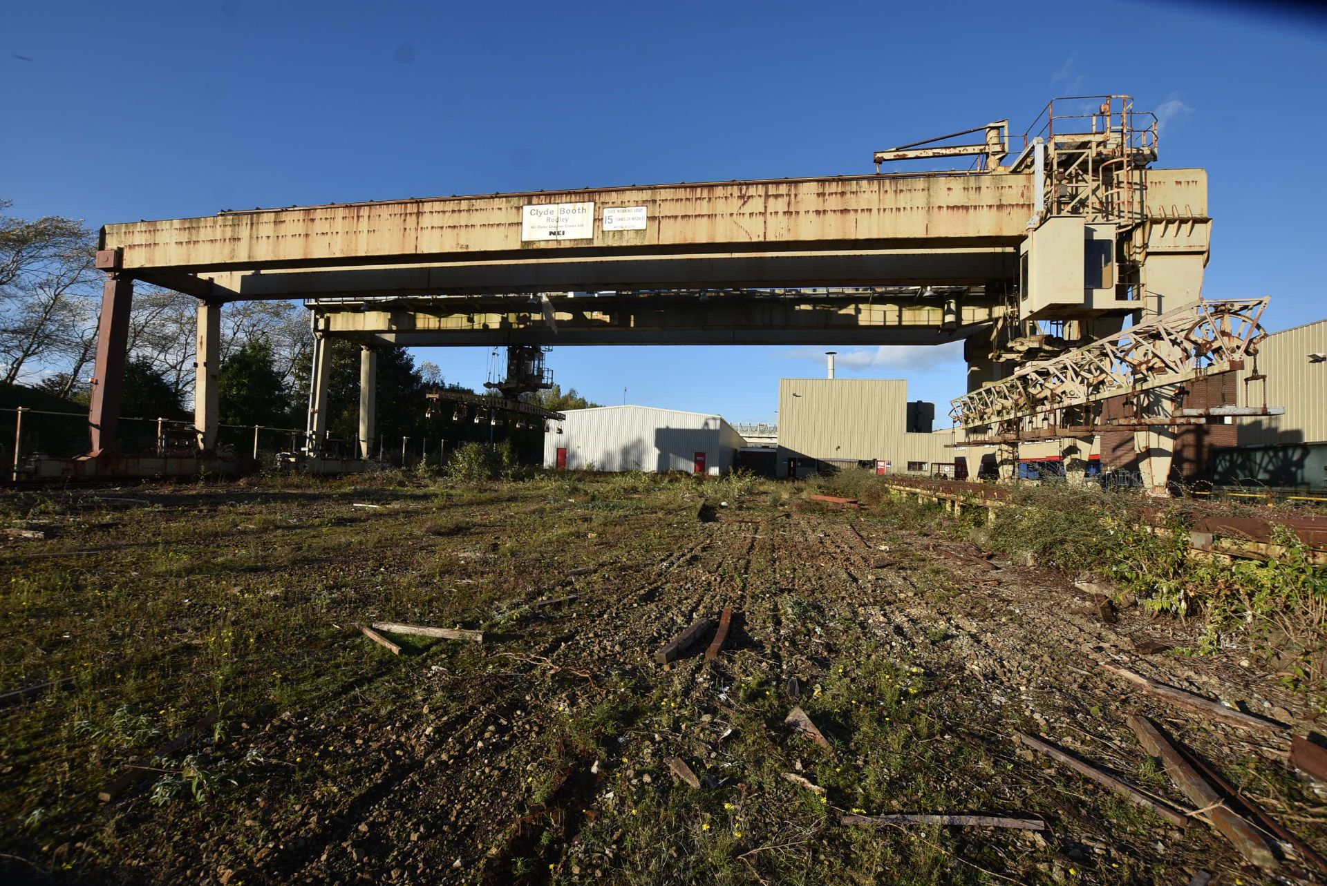 NEI 15 ton SWL RAIL MOUNTED TWIN GIRDER OVERHEAD GANTRY CRANE, maker no. 53012, with Boxmag Rapid - Image 5 of 7