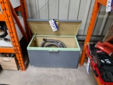 Metal Site Tool Vault, approx. 900mm x 480mm x 480mmPlease read the following important notes:- ***