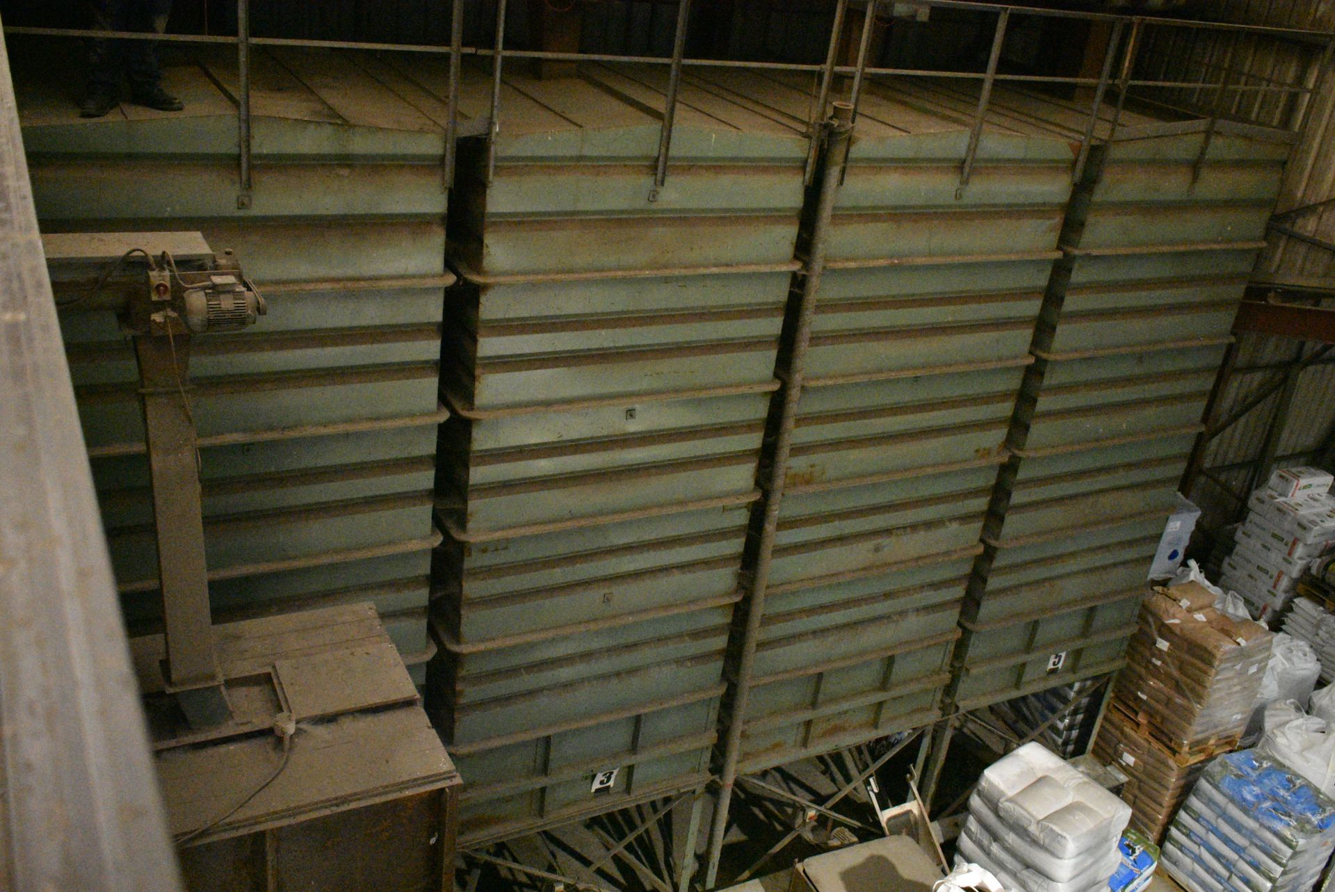 FIVE x 32 TONNE (WHEAT CAPACITY) GRAIN STORAGE BINS, each approx. 2.45m x 3m x 8.2m deep overall ( - Image 8 of 8