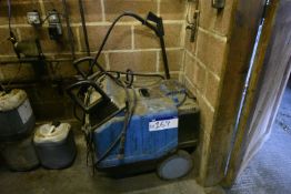 Kew 1640HA Pressure Washer, serial no. 7577512, year of manufacture 1999 (understood to have fuel