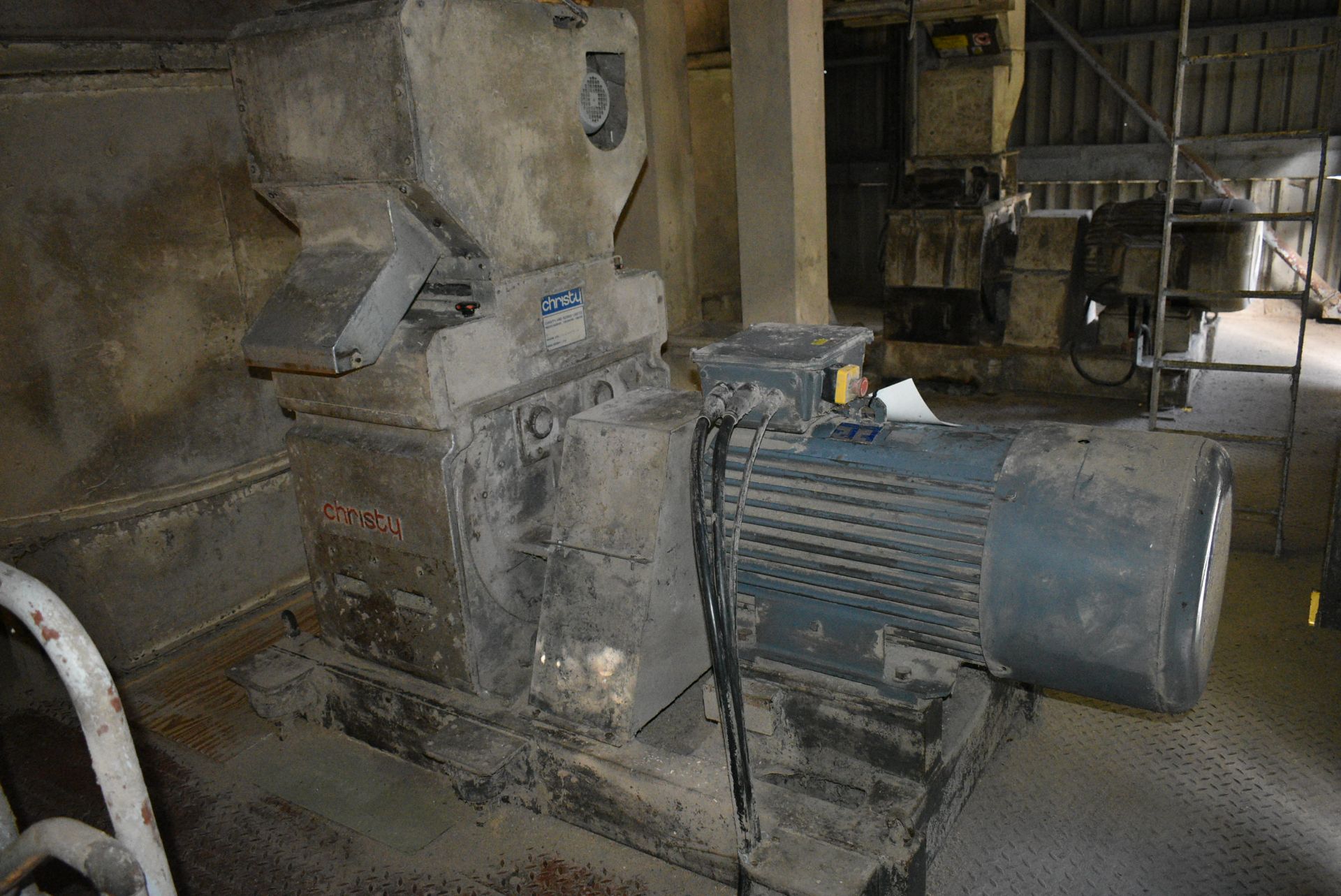 Christy and Norris X MILL EXTRA 100/1/M REVERSIBLE HAMMER MILL, serial no. 50989, fitted Brook - Image 2 of 8