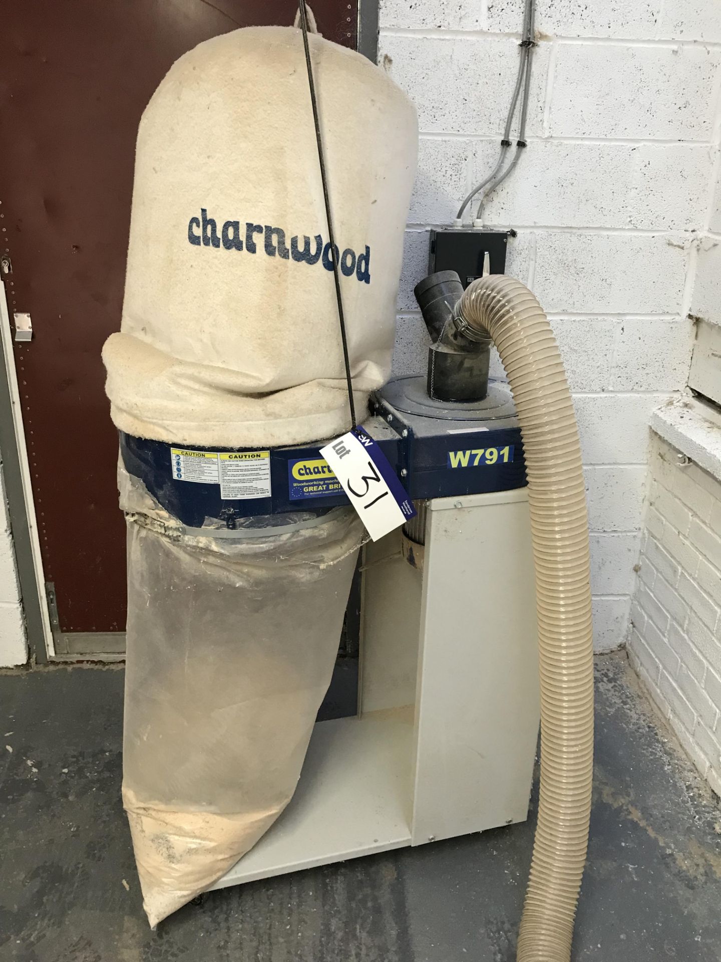 Charnwood W791 mobile single bag dust extractorPlease read the following important notes:- ***