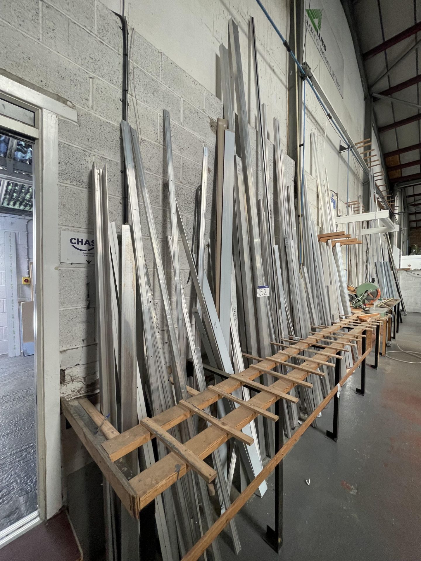 Assorted Lengths of Aluminium Glazing Profile, as set out against wallPlease read the following