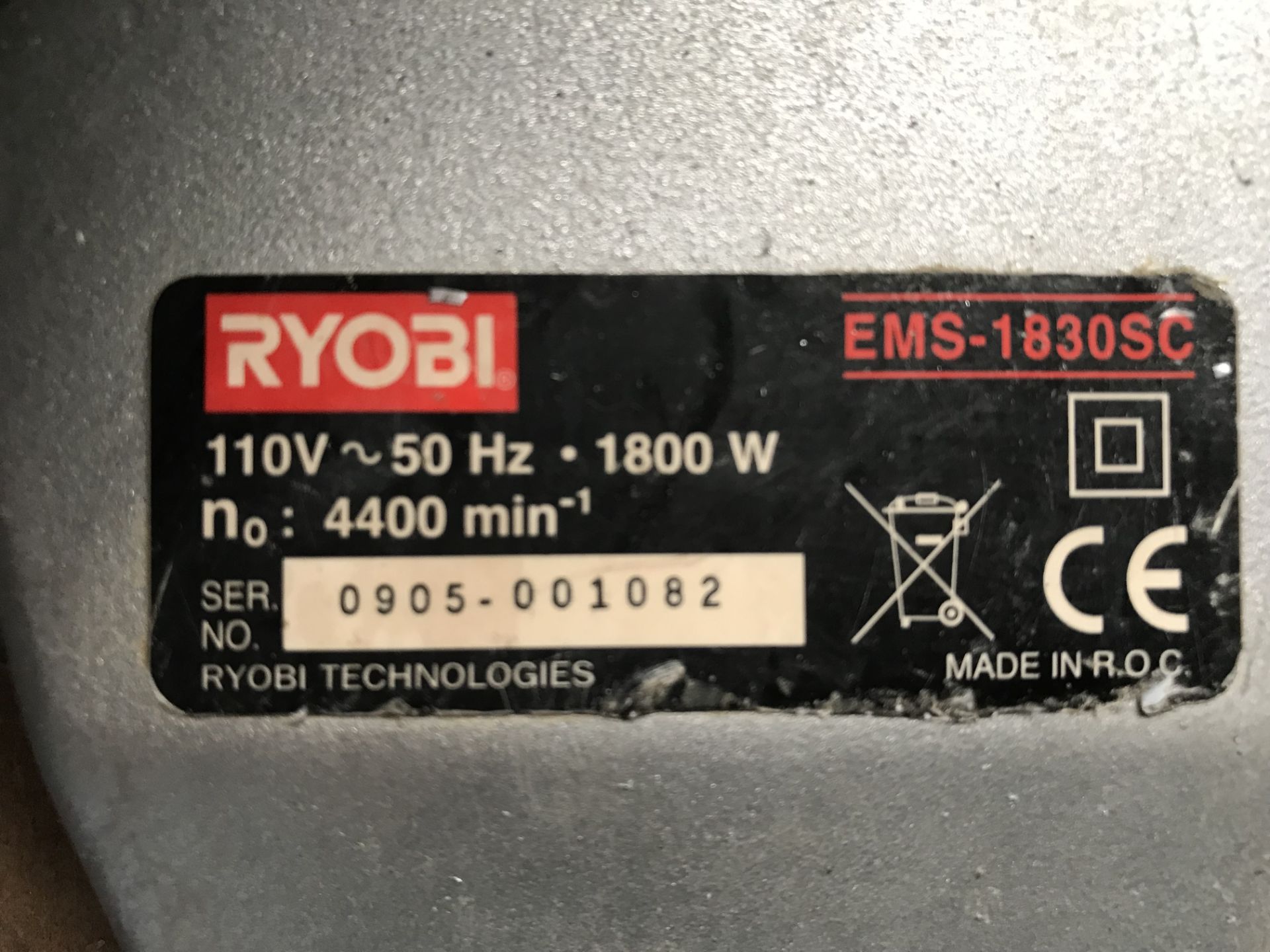 Ryobi EMS-1830SC Mitre Cutting Saw, serial no. 0905-001082, 110V, 240V with benchPlease read the - Image 3 of 3