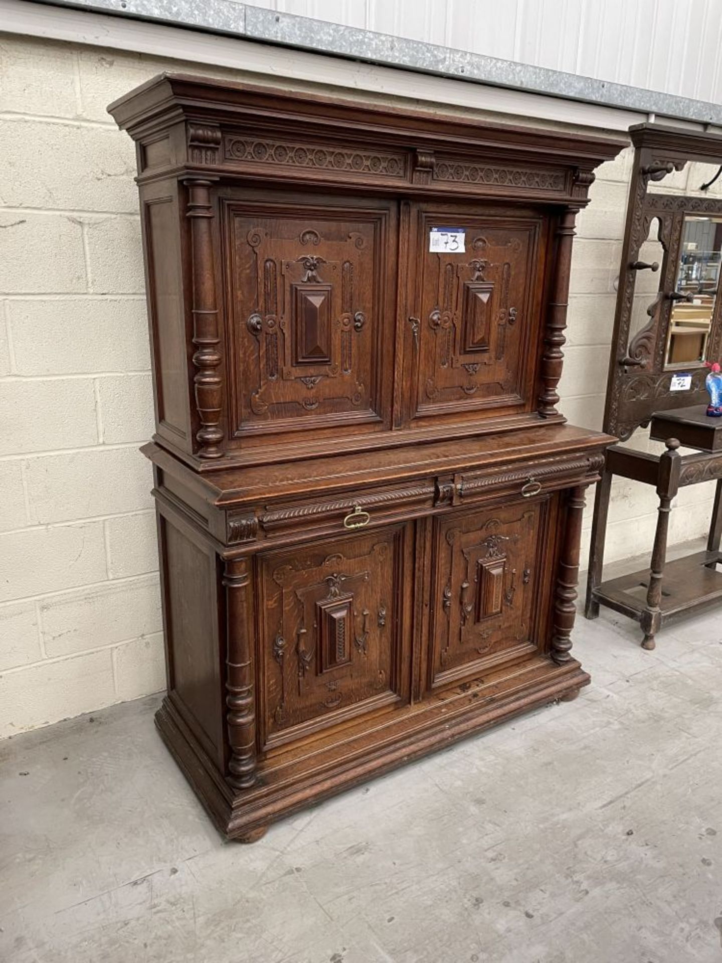 OAK FOUR DOOR CUPBOARD FITTED TWO DRAWERS, approx. 1.4m x 600mm x 1.88m high (bottom two cupboard - Image 2 of 5