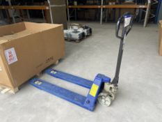 Matlock 2500kg cap. Hand Hydraulic Pallet TruckPlease read the following important notes:- All