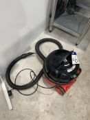 Numatic Henry Xtra Vacuum Cleaner