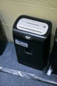 5* Office CC16 (16X) Electric Paper Shredder (note