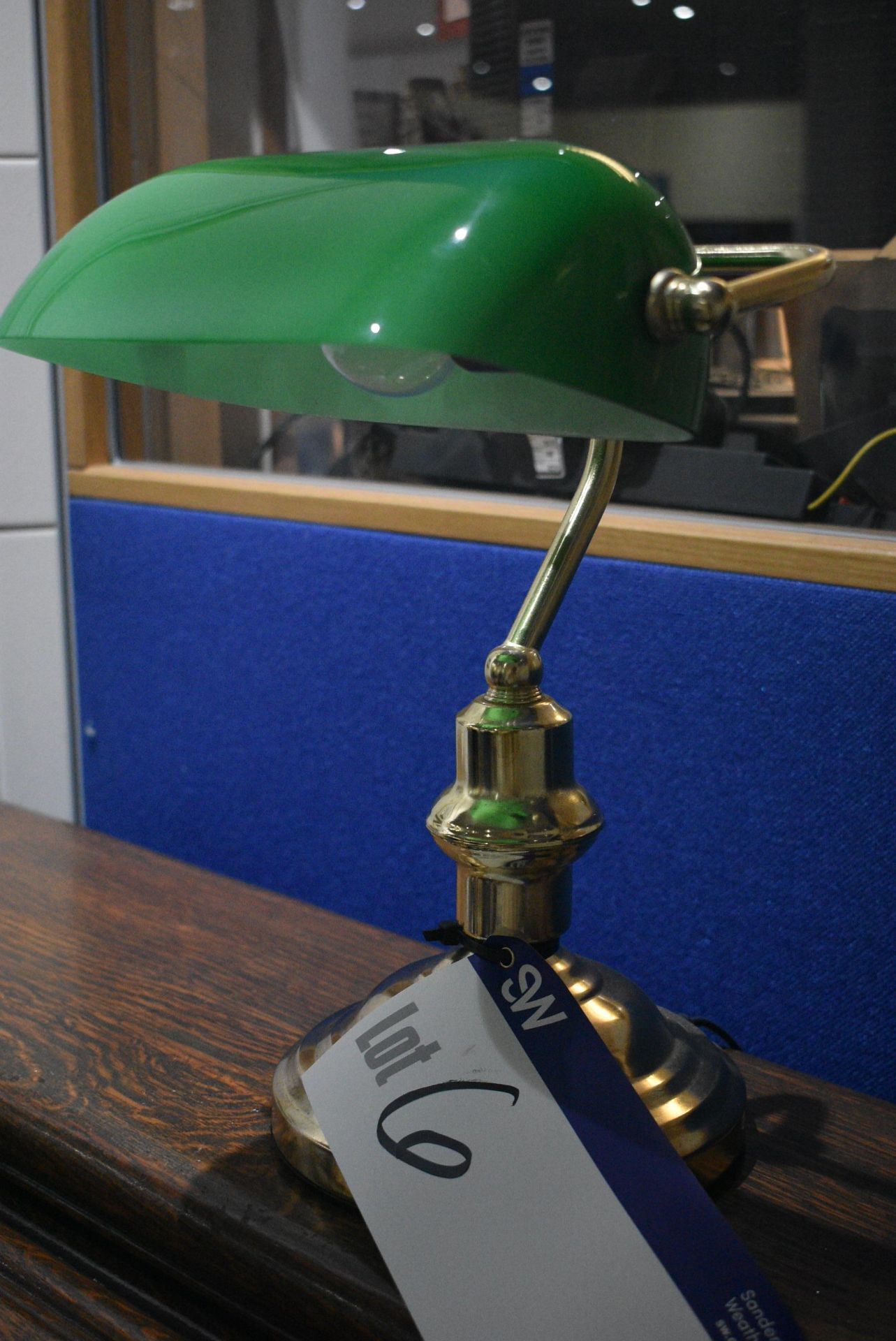 Desk Lamp (note this lot is not subject to vat on - Image 3 of 3