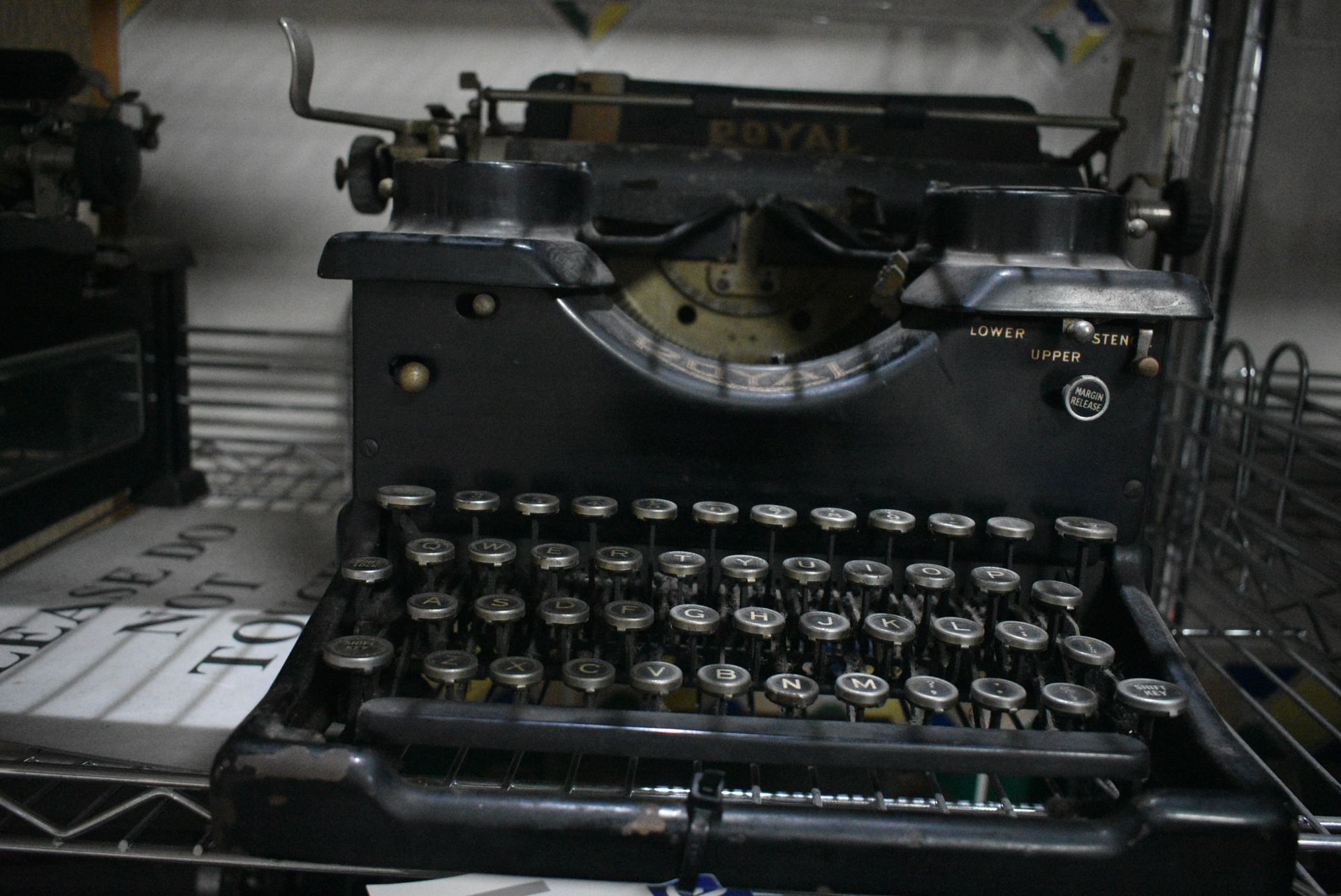 Royal Typewriter (note this lot is not subject to - Image 3 of 4